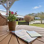 - 300m From The Sea By Interhome *