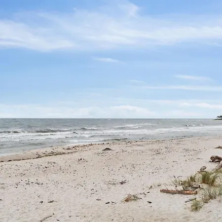 - 300m From The Sea By Interhome