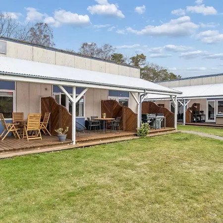 - 300m From The Sea By Interhome *