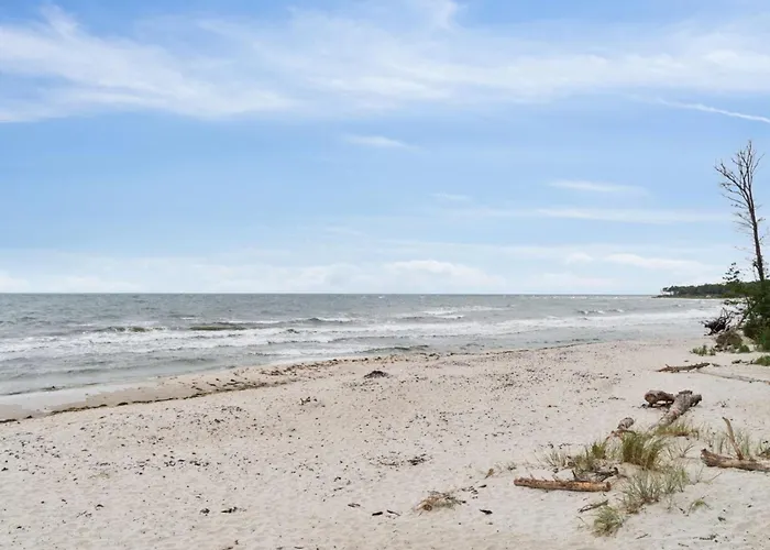 - 300m From The Sea By Interhome